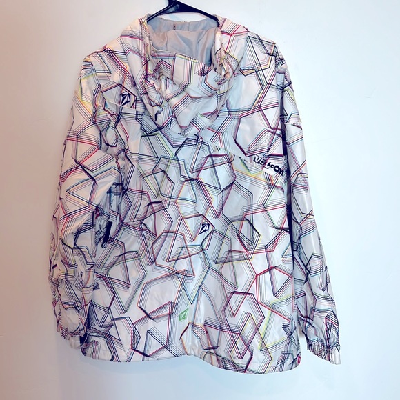 Woman’s Volcom snowboard jacket - Picture 3 of 7